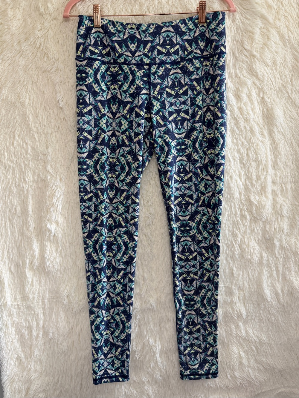 VSX Victoria's Secret Geometric Knockout Leggings Size M Blue Yoga Gym Workout